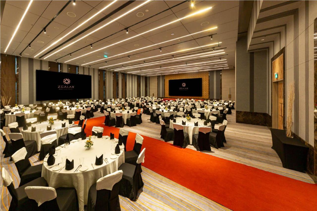 Zealax Hotel & Residence Yangón Exterior foto